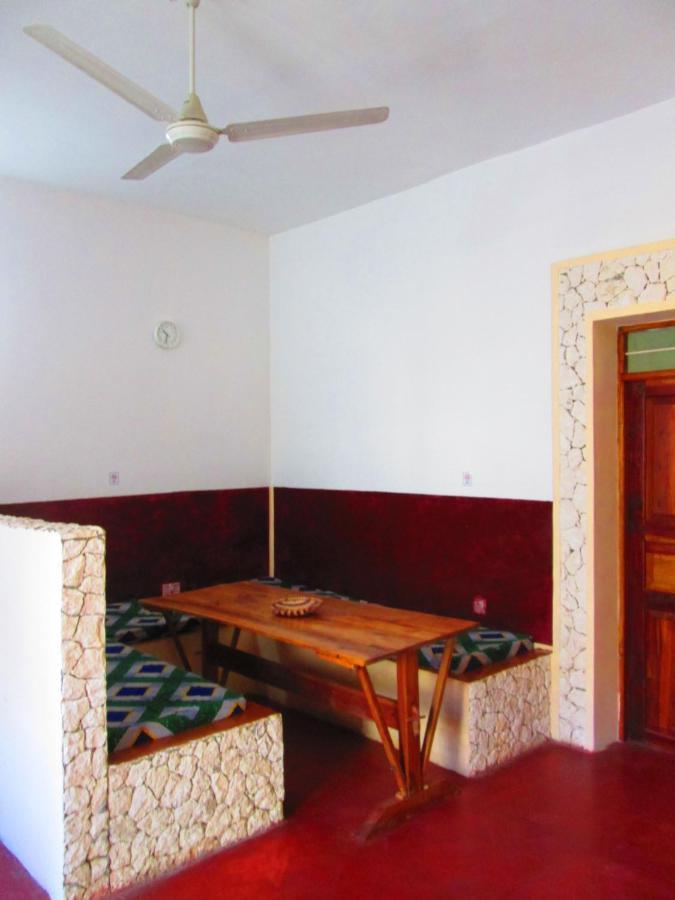 Take It Easy Apartment Paje Luaran gambar