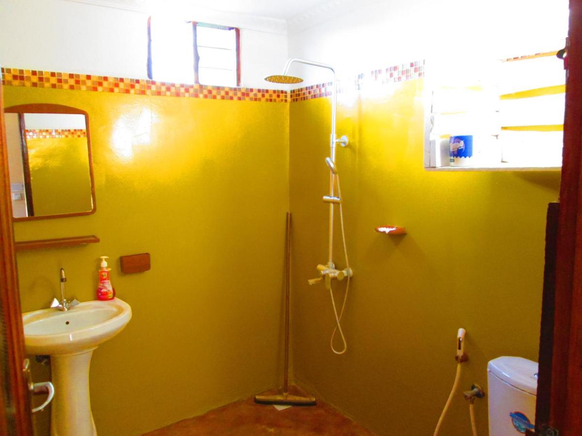 Take It Easy Apartment Paje Luaran gambar